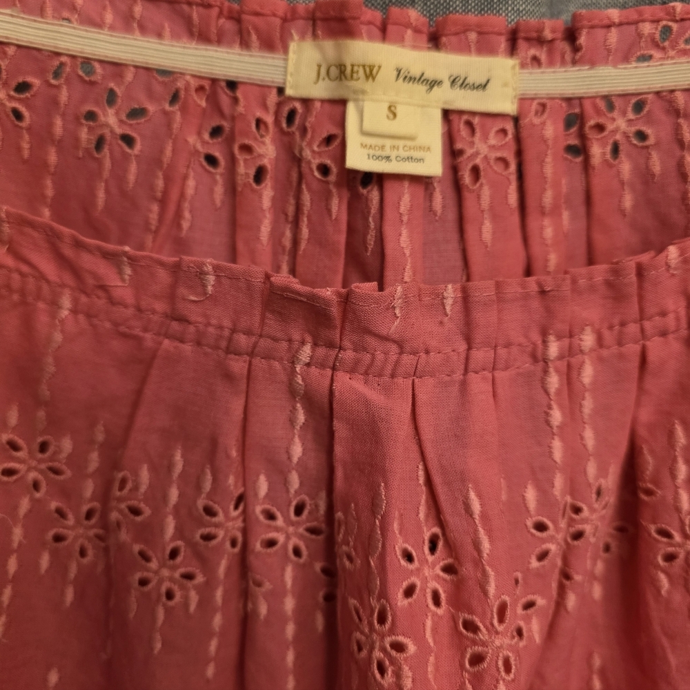 J. Crew Vintage Closet Eyelet Cotton Top Size SMALL - Picture 2 of 3
